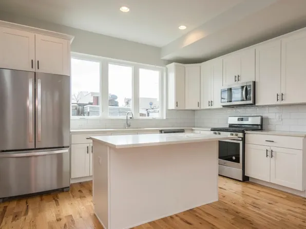 2534 Alter St #B, Philadelphia, PA 19146