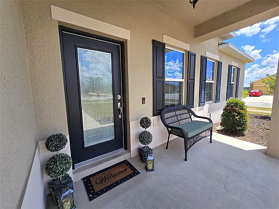 2nd image of 3300 LYNROCK AVENUE