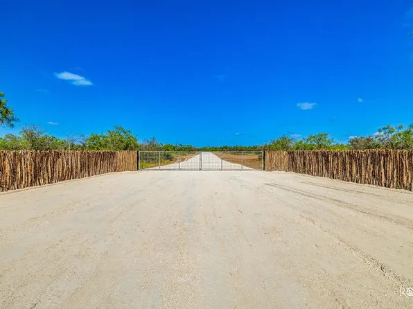 9 State Highway 83, Paint Rock, TX 76866