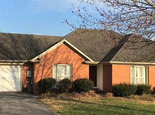 3009 Hunting Creek Dr, Bowling Green, KY 42104