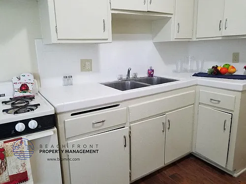 10305 Buford Ave. Photo 1