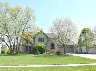 12933 Edgewood Ct NW, Pickerington, OH 43147