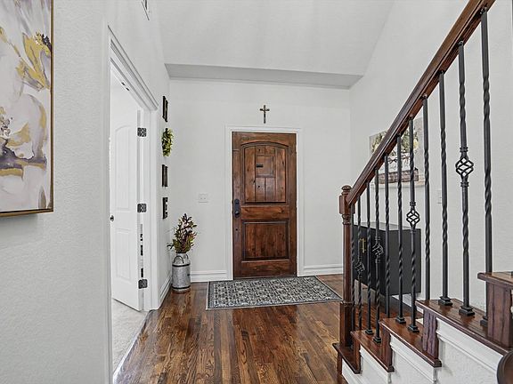 5th image of 306 W 127th Pl S