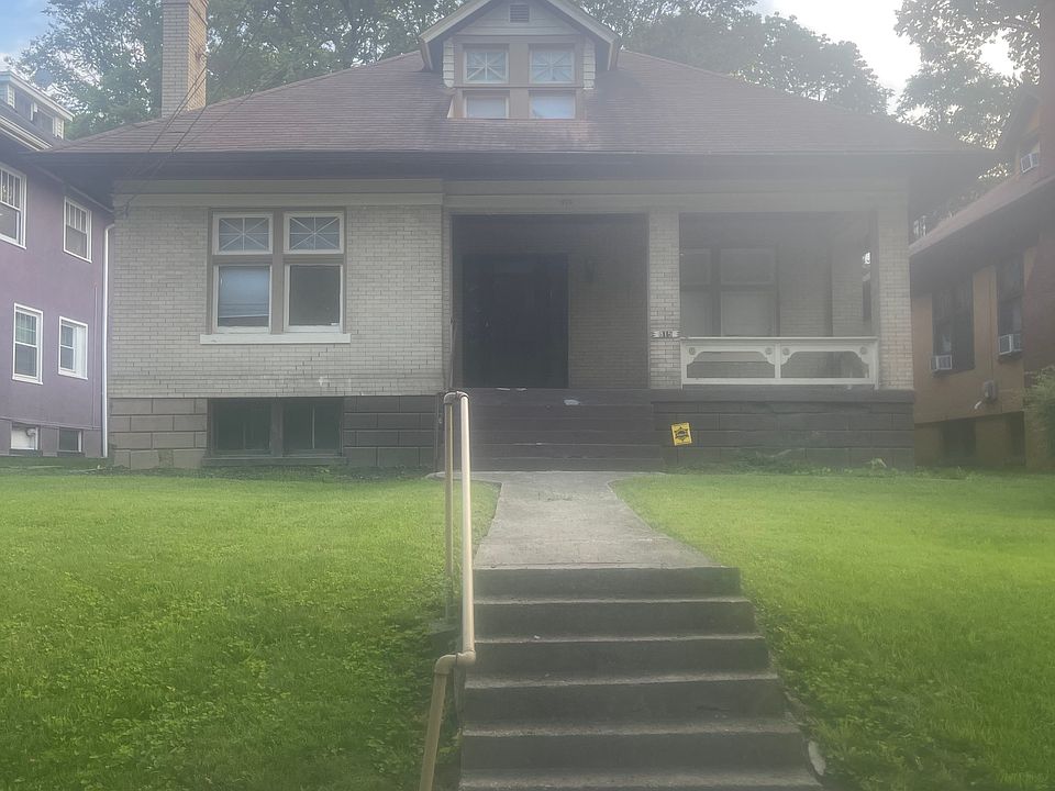 1st image of 815 E Mitchell Ave #1