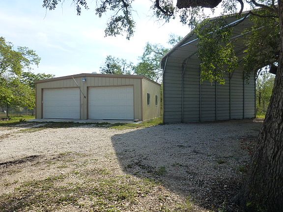3rd image of 642 County Road 4614