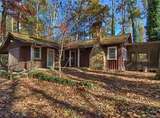 146 & 160 Frog And Fern Rd, Hendersonville, NC 28792