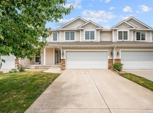 5916 Sapphire Cir, Johnston, IA 50131