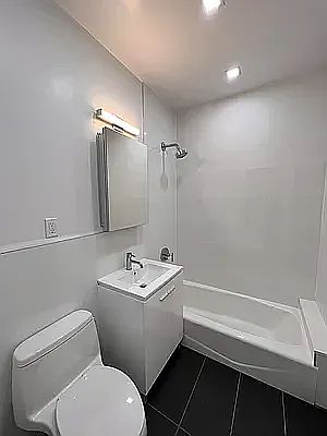 5th image of 486 Brooklyn Ave #3205