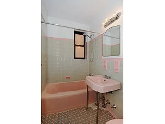 Sold by Corcoran | media 15