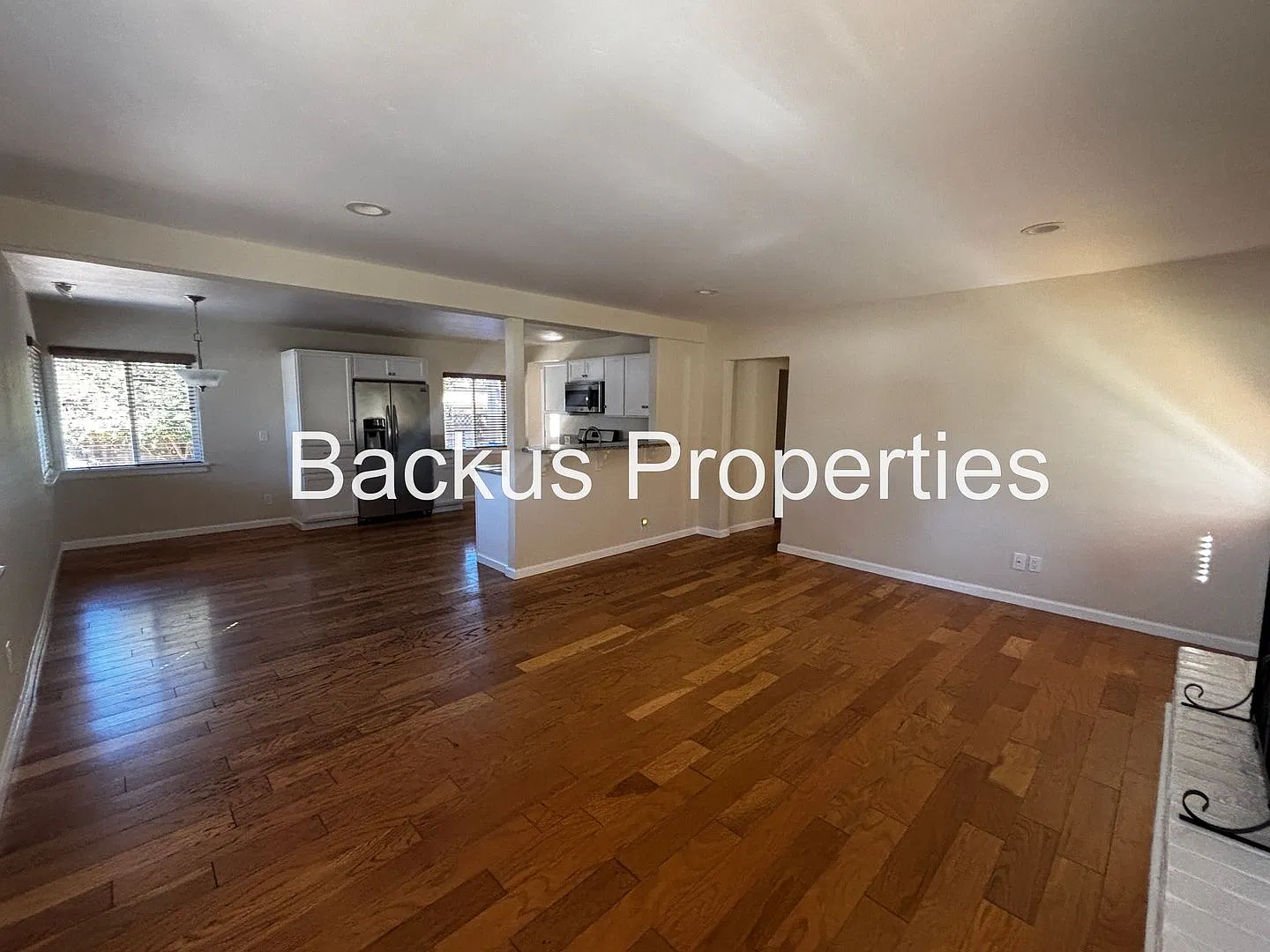 Great three bedroom home near Presidio of Monterey — Photo 3