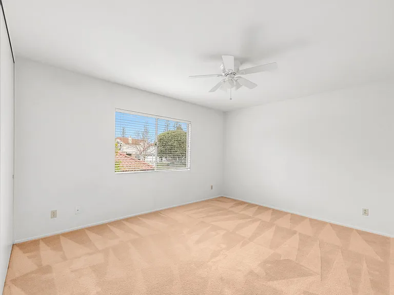 848 Devore Ave — Photo 30