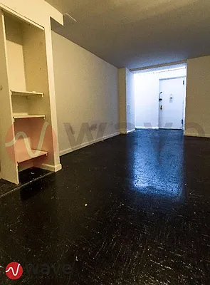 Rented by Wave Real Estate Group | media 13