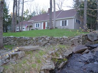 31 Brook Rd, Falmouth, ME 04105