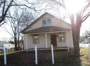 600 N 3rd St, Dupo, IL 62239