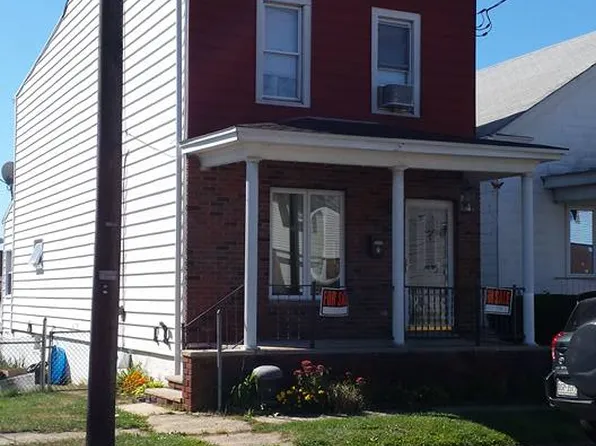 142 S Wylam St, Frackville, PA 17931