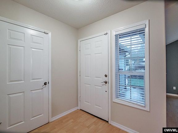 4th image of 388 Lower Lavista Ct NW