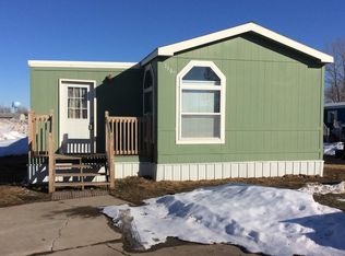 134 Dakota Ct, Minot, ND 58704