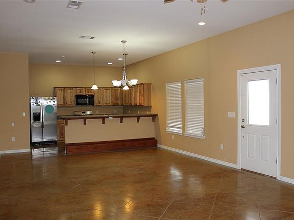 5th image of 1275 Finney Dr