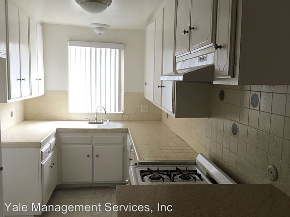 2nd image of 8455 Lindley Ave APT 105