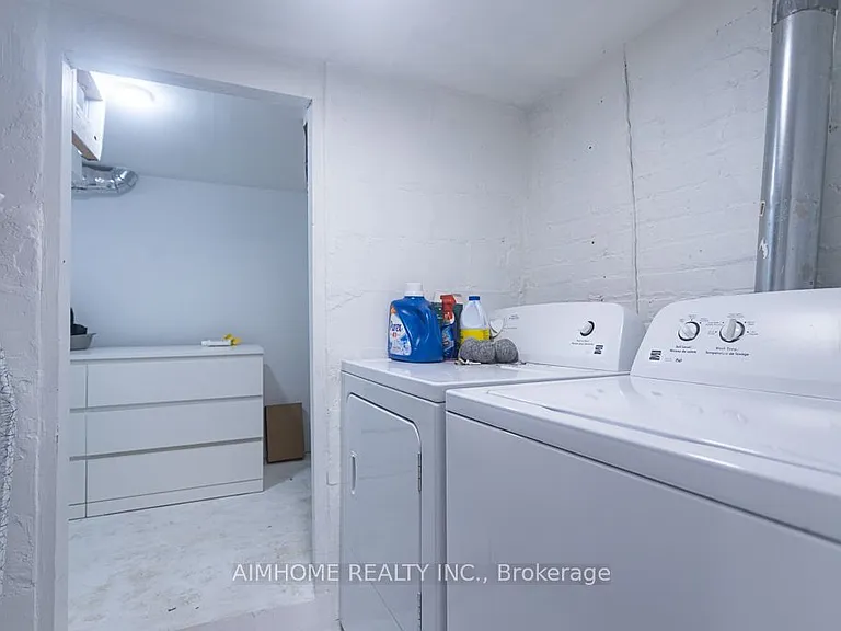 6 Macklem Ave — Photo 28
