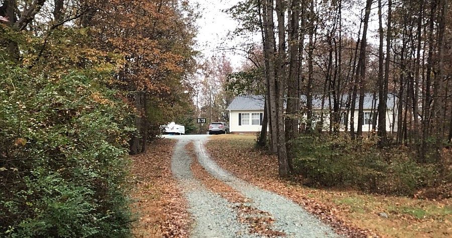 2nd image of 151 Hassell Horton Rd