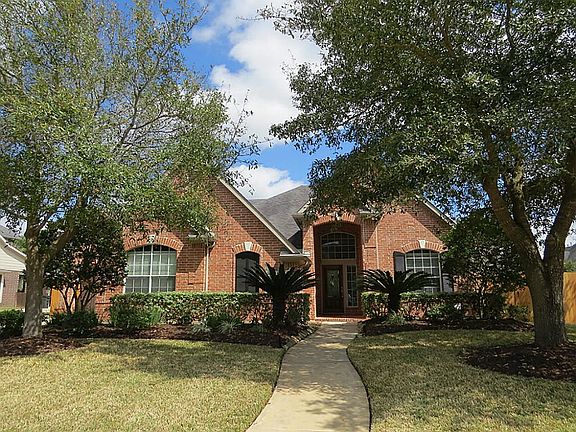 2nd image of 13902 Falcon Heights Dr