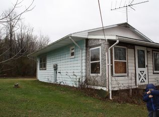 79 Strausser Rd, Jackson Center, PA 16133