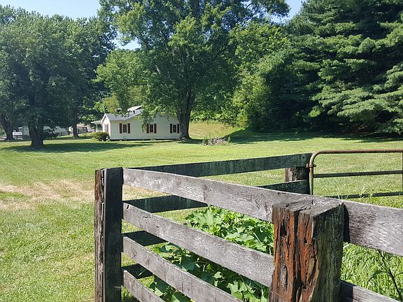 4th image of 287 Disterdick Ln