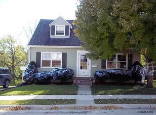 996 Rush St, Dubuque, IA 52003