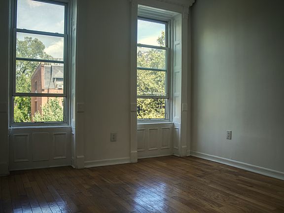5th image of 752 Greene Ave #3