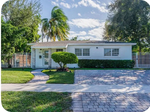 3811 NW 66th Ave, Virginia Gardens, FL 33166