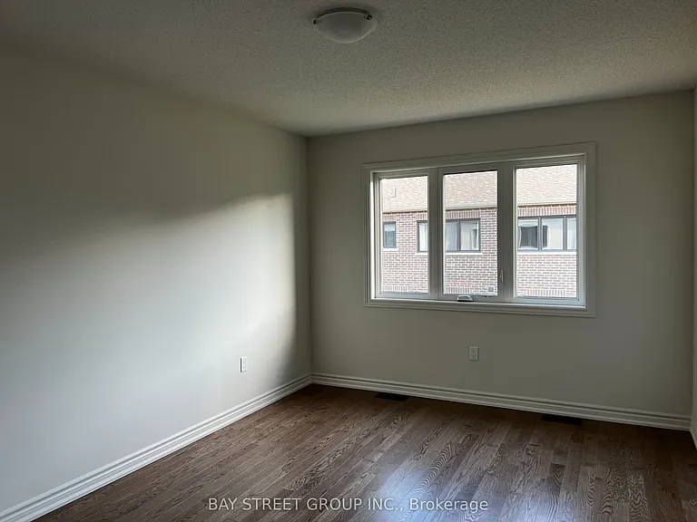 603 Boyd Ln — Photo 4