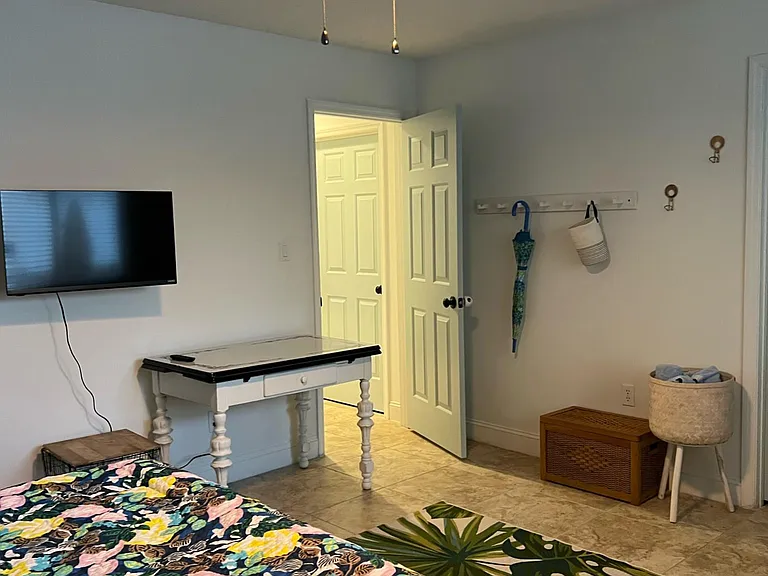 Wildwood Dr — Photo 24