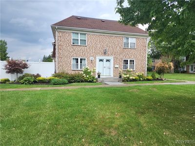 50 Carriage Dr APT 5, Orchard Park, NY, 14127