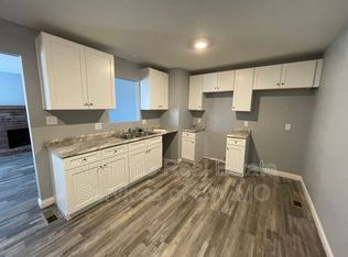 1034 S Lexington Ave, Springfield, MO 65802