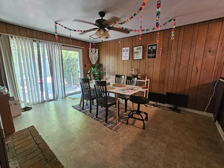 1220 Cornell Dr — Photo 13