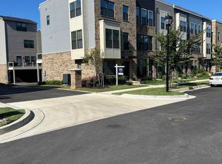 7113 Foundry St, Dundalk, MD 21222