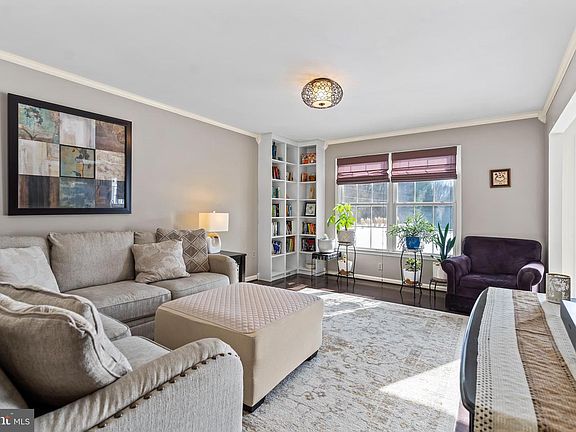 4th image of 16925 Spielman Rd