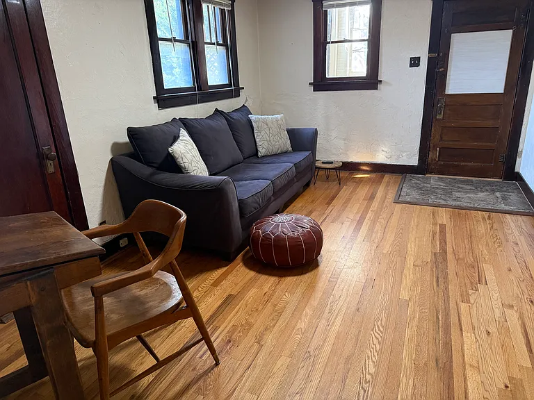 306 E 27th St #1 — Photo 8