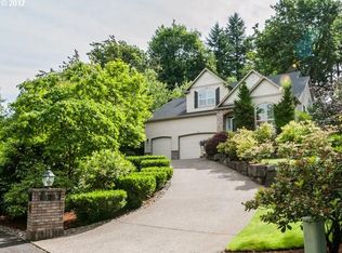 13282 Boones Ferry Lane, Lake Oswego, OR 97034