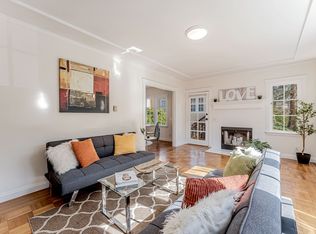 654 Mandana Blvd, Oakland, CA 94610