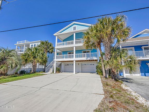 3rd image of 413 Fort Fisher Boulevard N