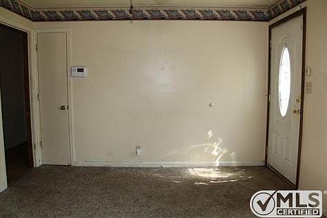 2nd image of 523 Kellia Dr