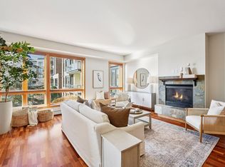 4201 Sunset Dr #N220, Spring Park, MN 55384