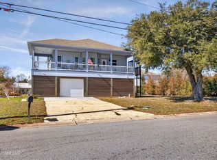 105 Hayden Ave, Pass Christian, MS 39571