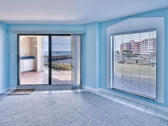 2nd image of 506 Gulf Shore Dr Unit 213