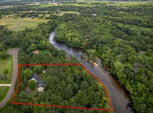 22031 Woodbine St NW, Oak Grove, MN 55303