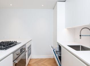 12 Commonwealth Ave #505, Boston, MA 02116