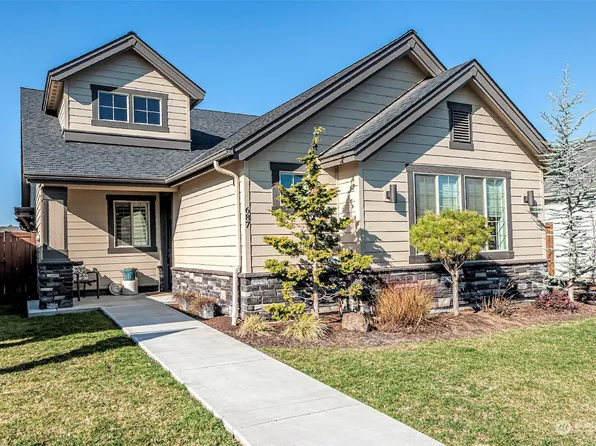 687 SE Whimbrel Loop, College Place, WA 99324