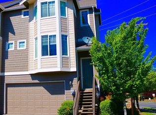 4046 NE 4th Pl, Renton, WA 98056
